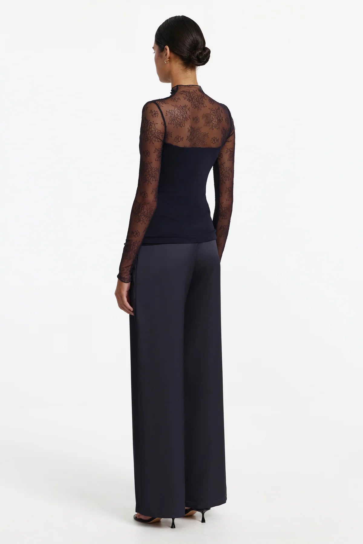 Delphi long sleeve top
