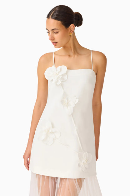 Reina white gown